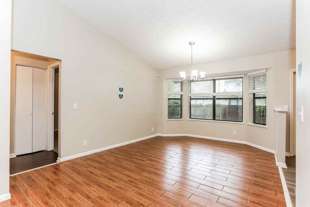 4220 Penneykamp Rd - Photo 7 of 16