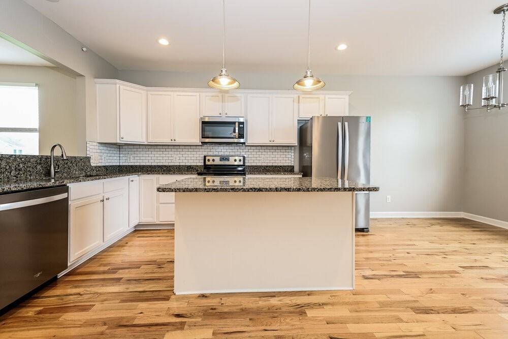 513 Sarver Ave - Photo 7 of 17