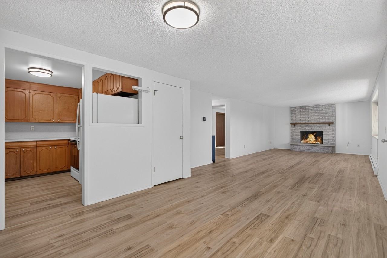 6247 3rd Ave Nw #3 - Photo 4 of 28