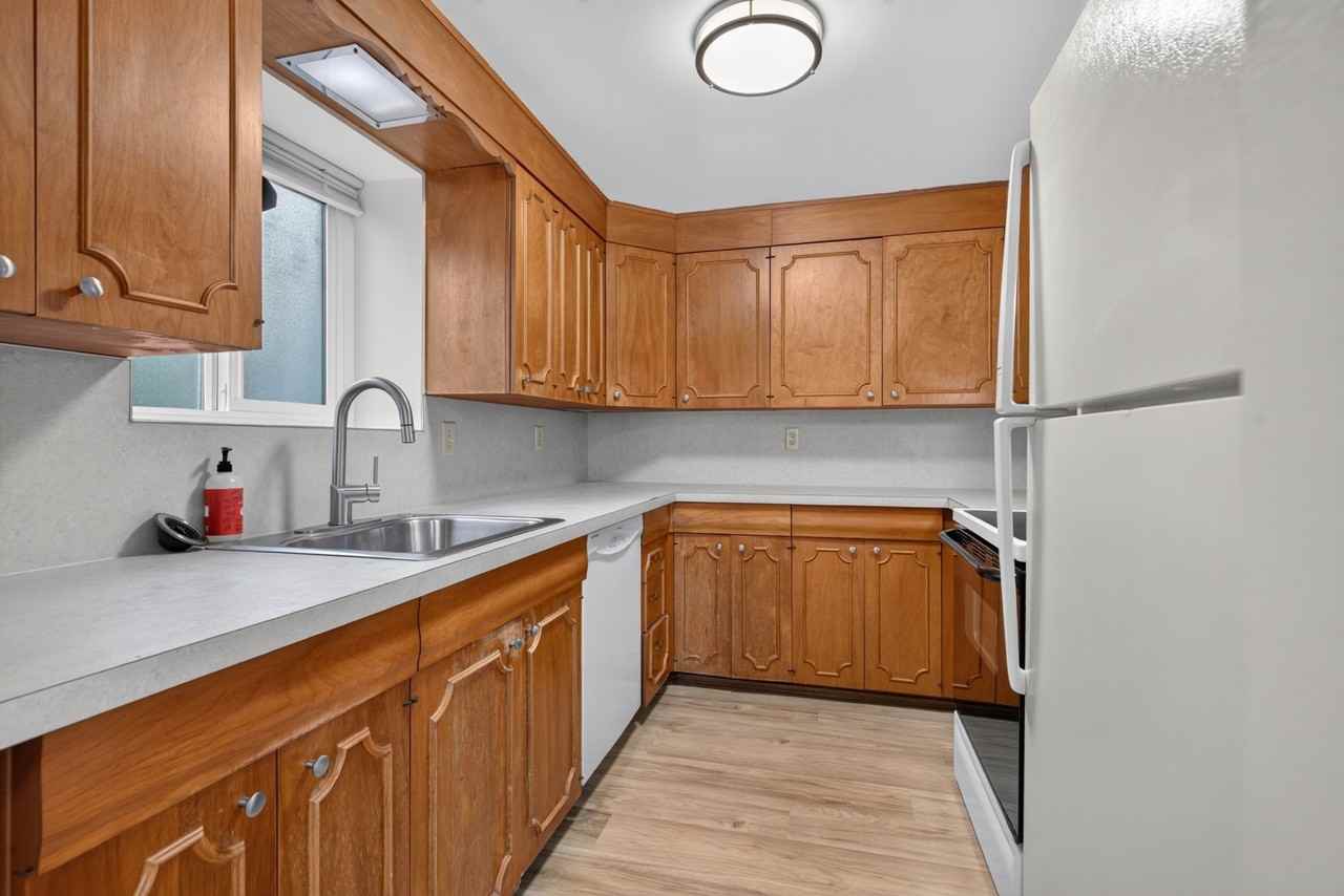 6247 3rd Ave Nw #3 - Photo 7 of 28