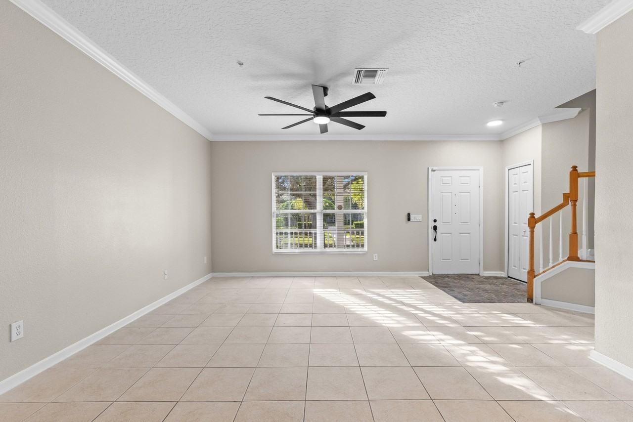 8755 Silk Bay Pl - Photo 6 of 37