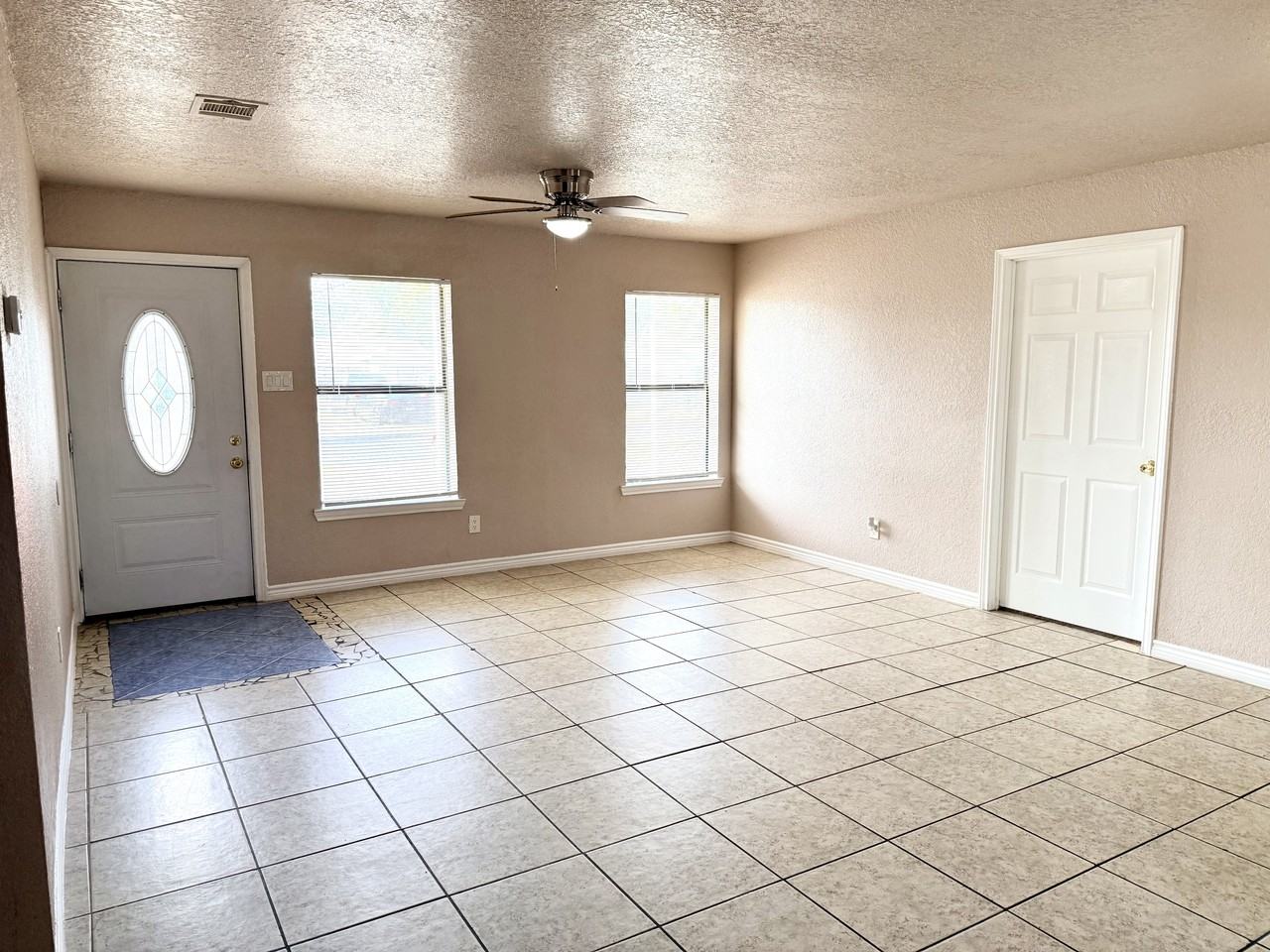 315 Pool Dr #A - Photo 6 of 34