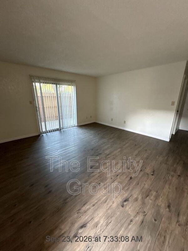 1414 W Elowin Ave - Photo 3 of 15