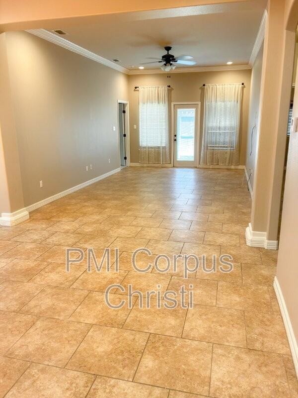 4750 Grand Junction Dr #50 - Photo 4 of 22