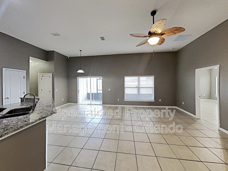 3805 Wood Thrush Dr - Photo 2 of 15
