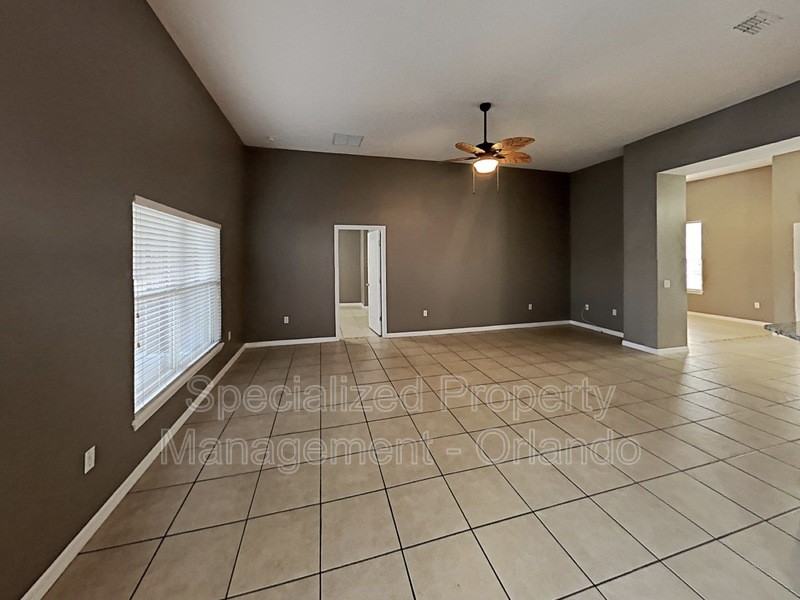 3805 Wood Thrush Dr - Photo 6 of 15