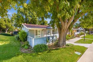19139 Avenue Of The Oaks #D - Photo 1 of 1
