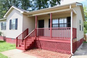 featured image of 2702 Wilson Dr Nw