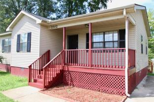 2702 Wilson Dr Nw - Photo 1 of 1