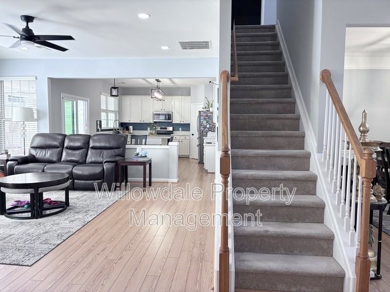103 Sherwood Forest Pl - Photo 7 of 37