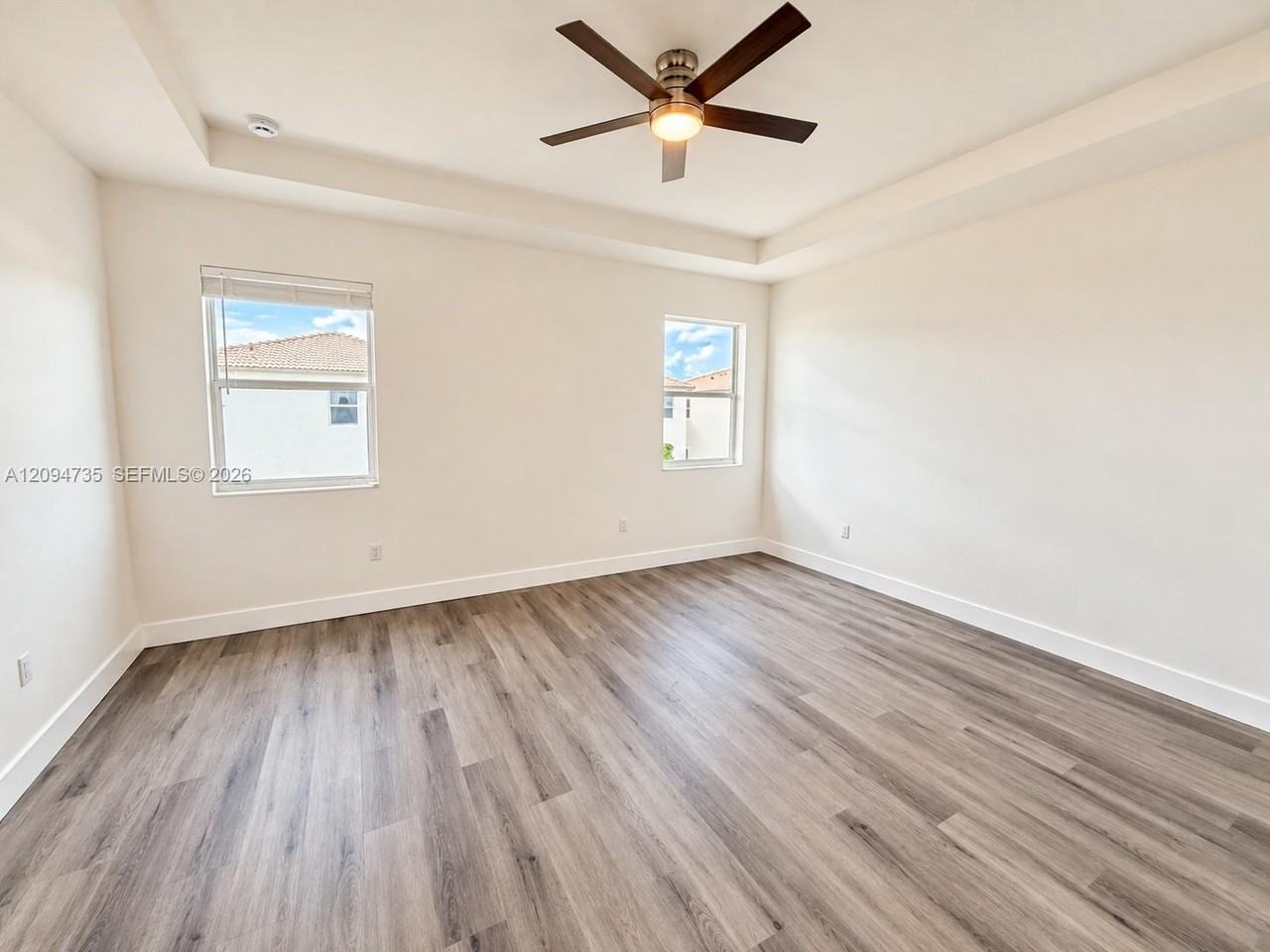 2518 Se 26th Ln - Photo 5 of 8