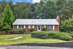 6104 Saint John Dr - Photo 1 of 1