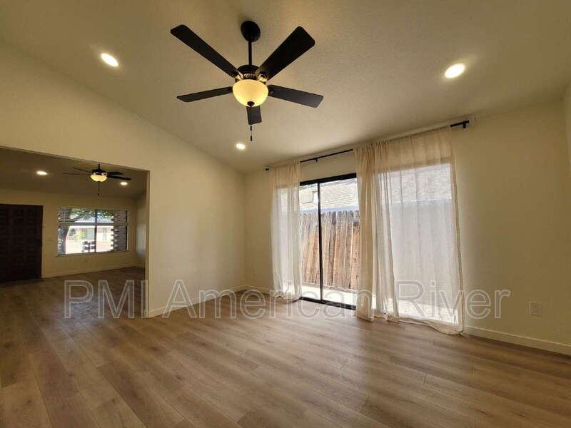 4814 Mary Kate Dr - Photo 3 of 9