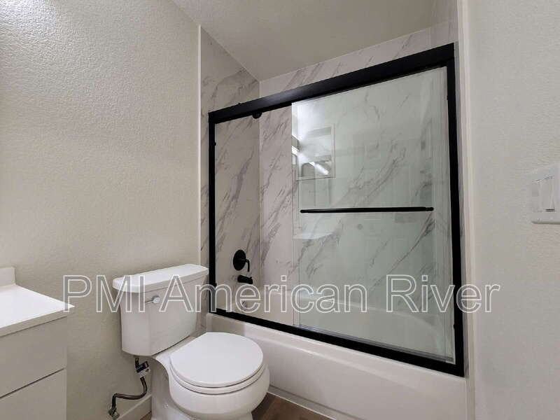 4814 Mary Kate Dr - Photo 7 of 9