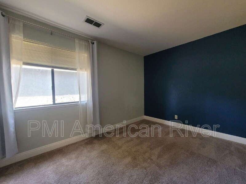 284 River Run Cir - Photo 6 of 11