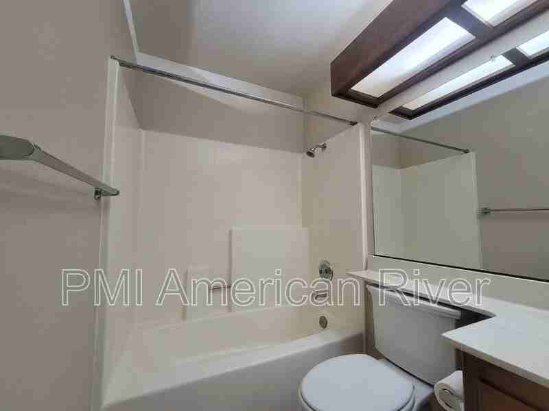 284 River Run Cir - Photo 7 of 11