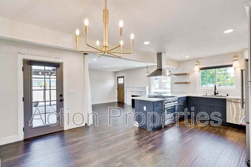 617 San Diego Ave - Photo 4 of 20