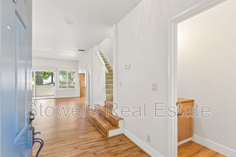 228 Copper Ridge Rd - Photo 4 of 50