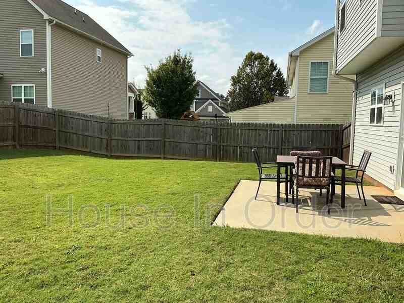 363 Faulkner Dr - Photo 2 of 23