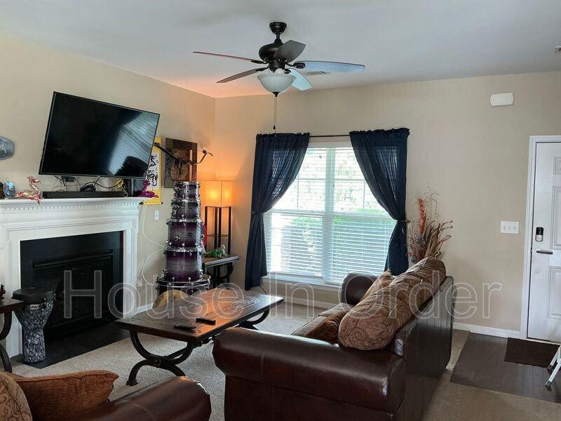 363 Faulkner Dr - Photo 7 of 23