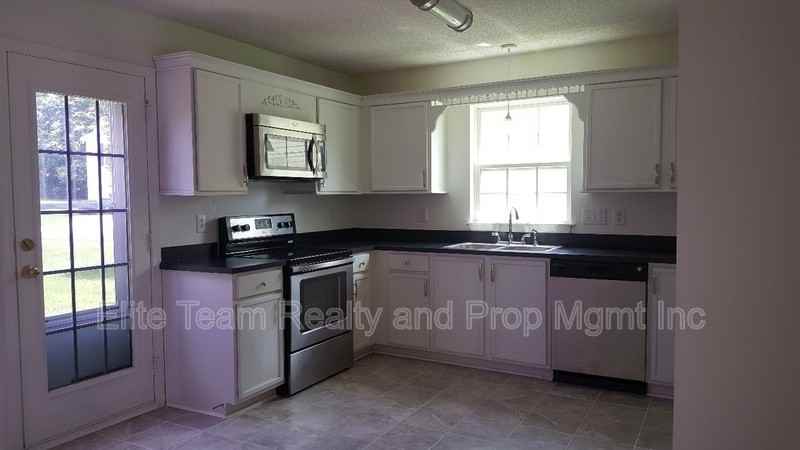 8209 Lamplighter Pl - Photo 2 of 12