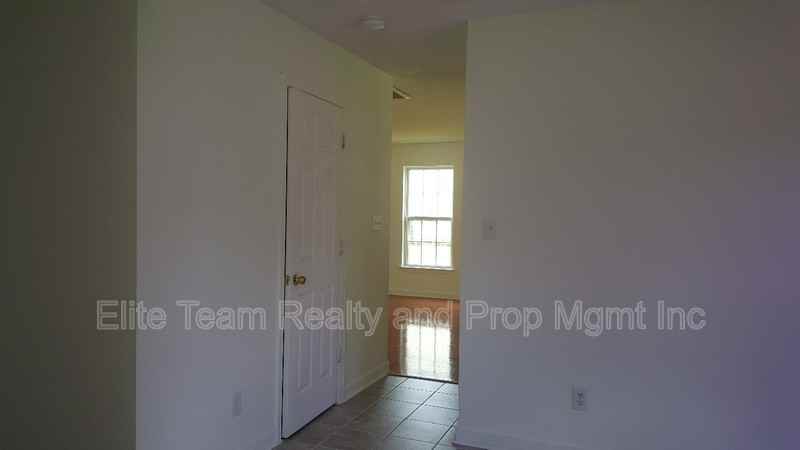 8209 Lamplighter Pl - Photo 6 of 12