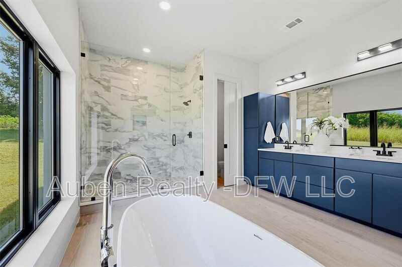 2284 Cowan Rd - Photo 5 of 18