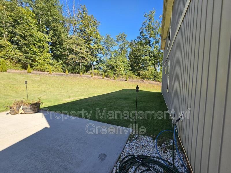 625 Old Rutherford Rd - Photo 5 of 35