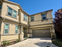 featured image of 1945 Chandler Dr