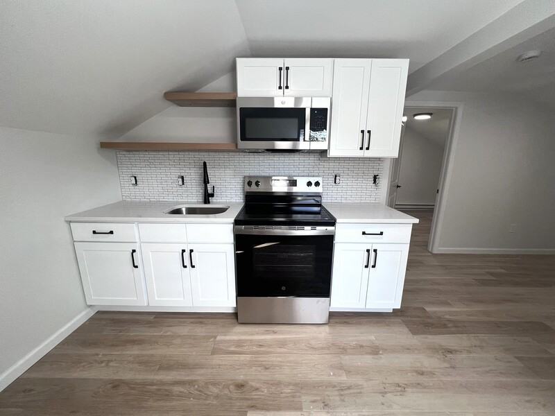69 Glenwood Ave - Photo 2 of 12