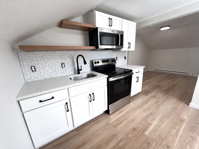 69 Glenwood Ave - Photo 4 of 12