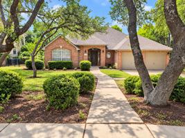 featured image of 2004 Saint Andrews Dr
