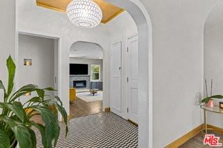 13016 Greenleaf St - Photo 7 of 8