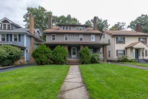 featured image of 2965 E Derbyshire Rd