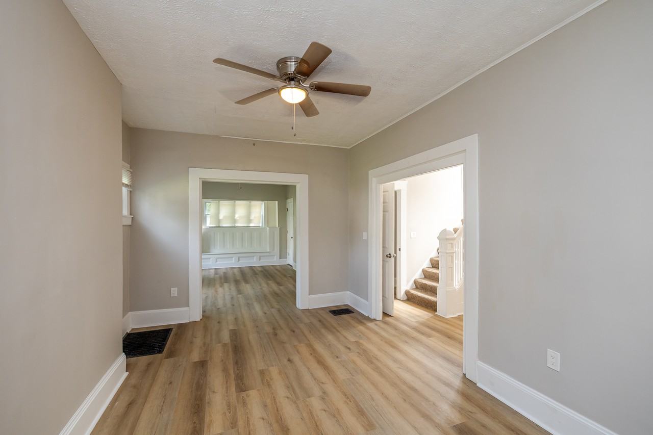 1437 E 86th St - Photo 5 of 27