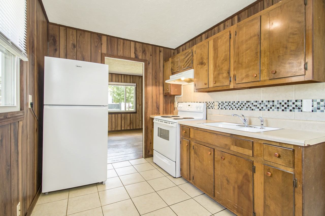 919 W Jefferson Blvd - Photo 5 of 12