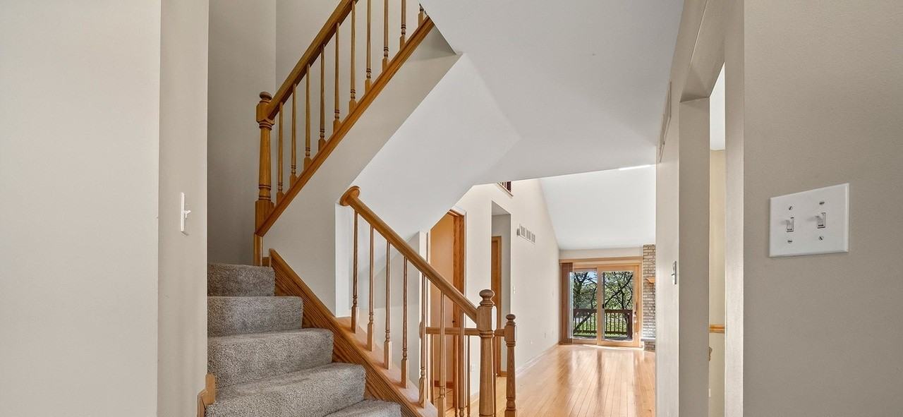 11921 Dunree Ln - Photo 2 of 26