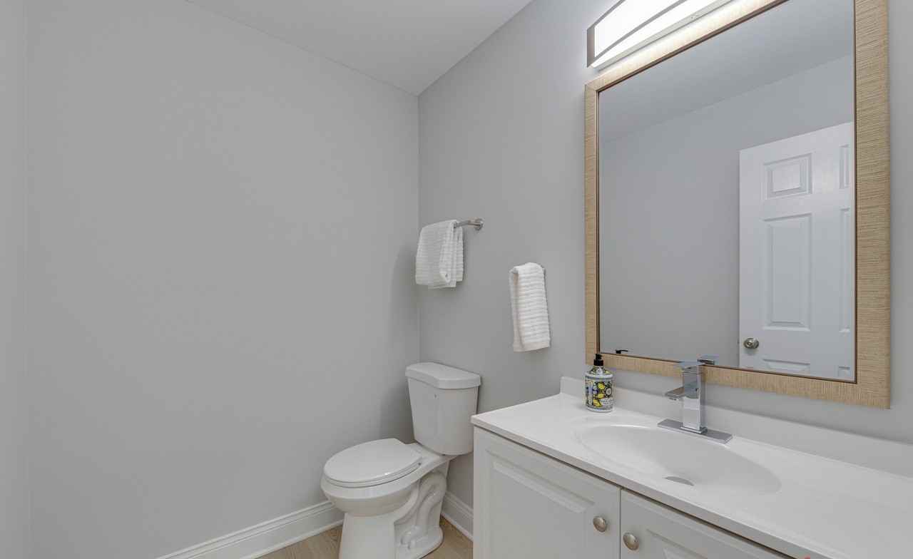 386 Gladstone Ln - Photo 7 of 22