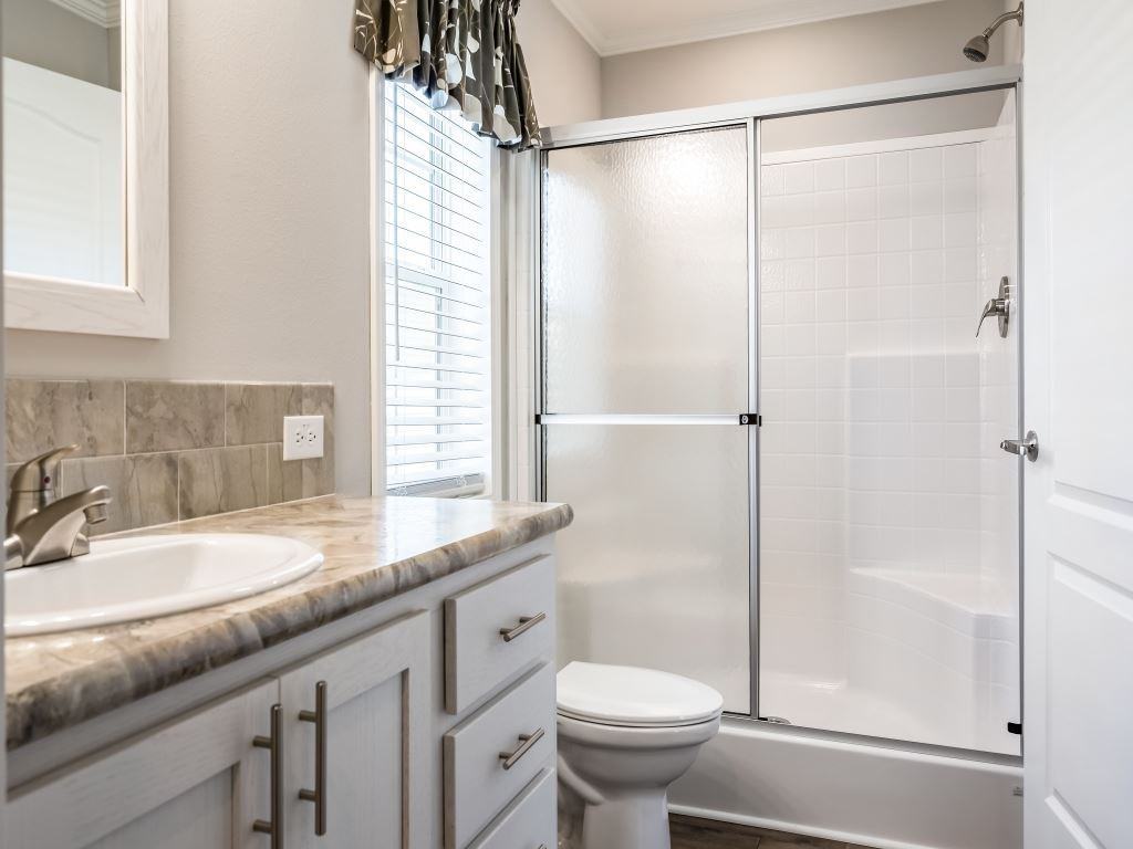 9052 Allen Cir - Photo 7 of 23