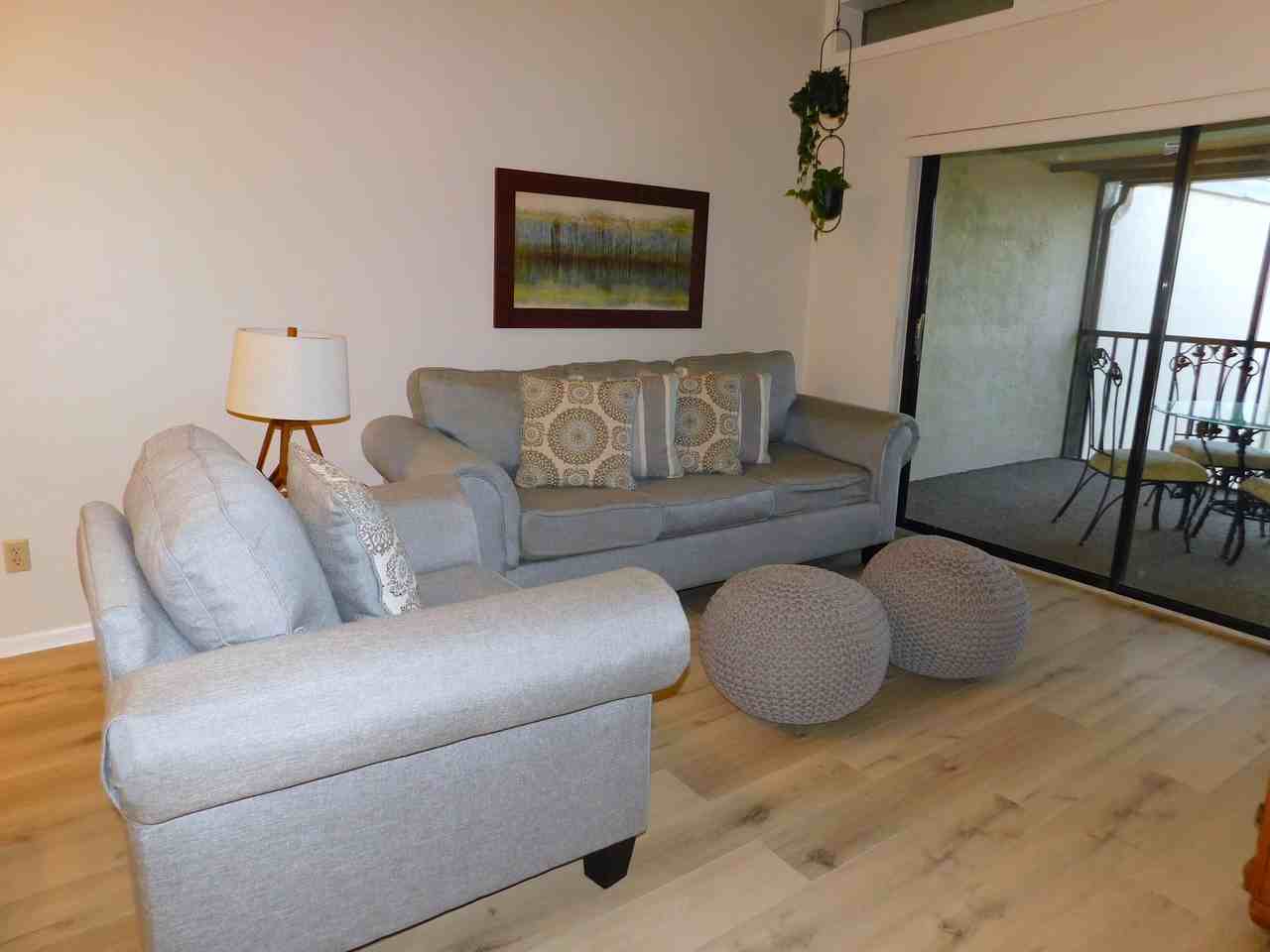 218 Woodlake Wynde - Photo 6 of 26