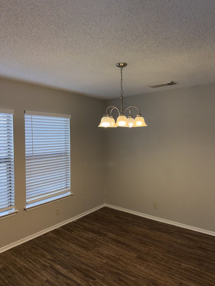 822 Meadow Dl - Photo 7 of 16