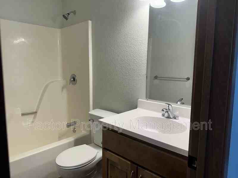 162 Balcerzak Dr - Photo 7 of 15