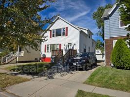 featured image of 180 Euclid Ave #2
