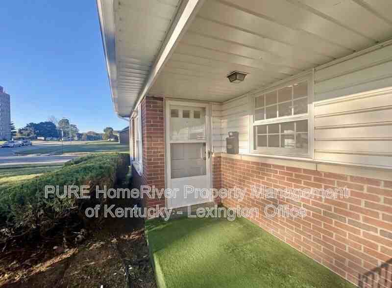 2037 Garden Springs Dr #A - Photo 2 of 22