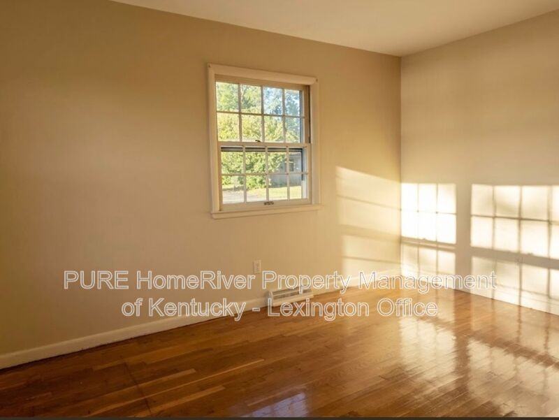 2037 Garden Springs Dr #A - Photo 4 of 22
