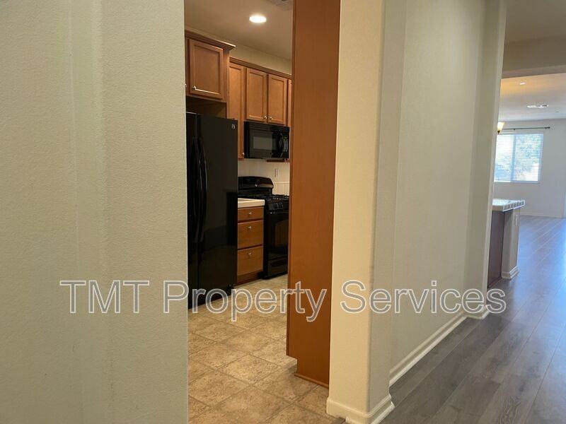 10408 Siltstone Way - Photo 5 of 35