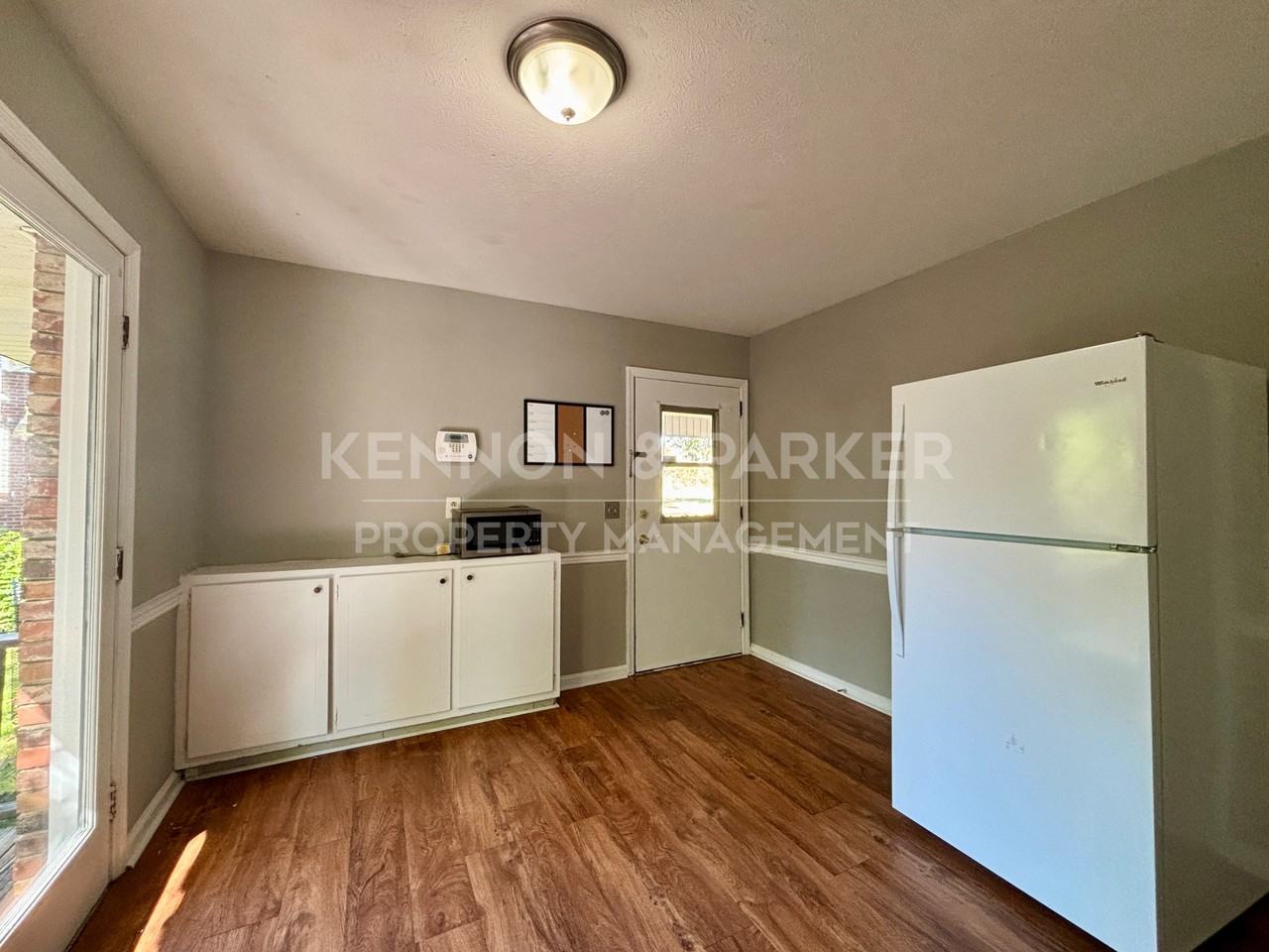 3676 Weems Rd - Photo 3 of 15