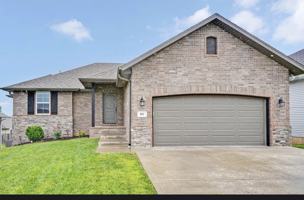 featured image of 852 E Acacia Ln #NA