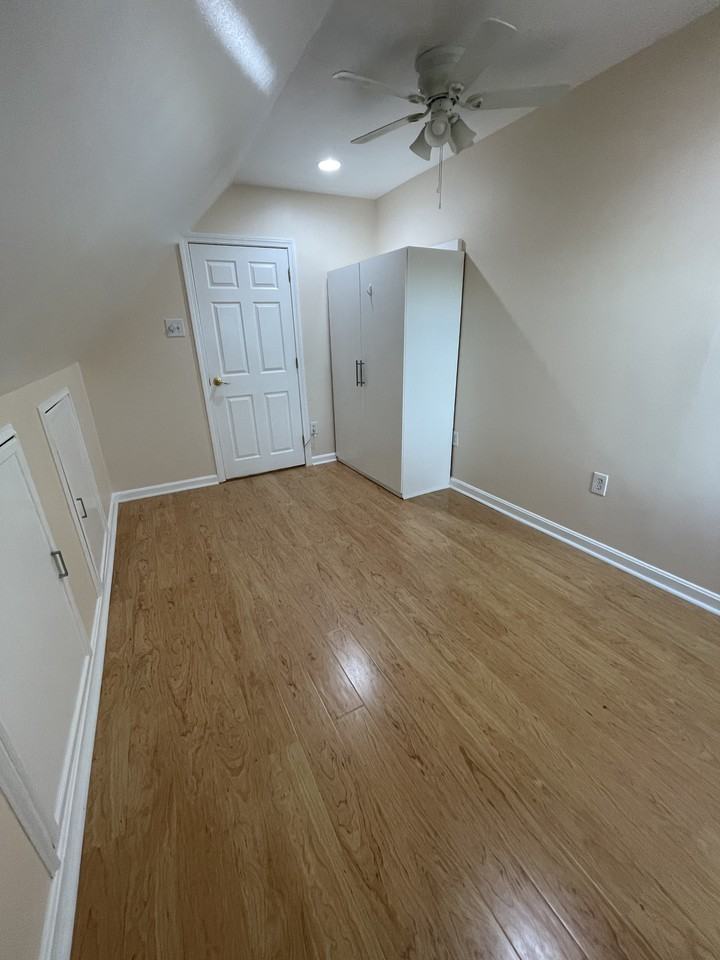 74 Sharon St #72 - Photo 5 of 18