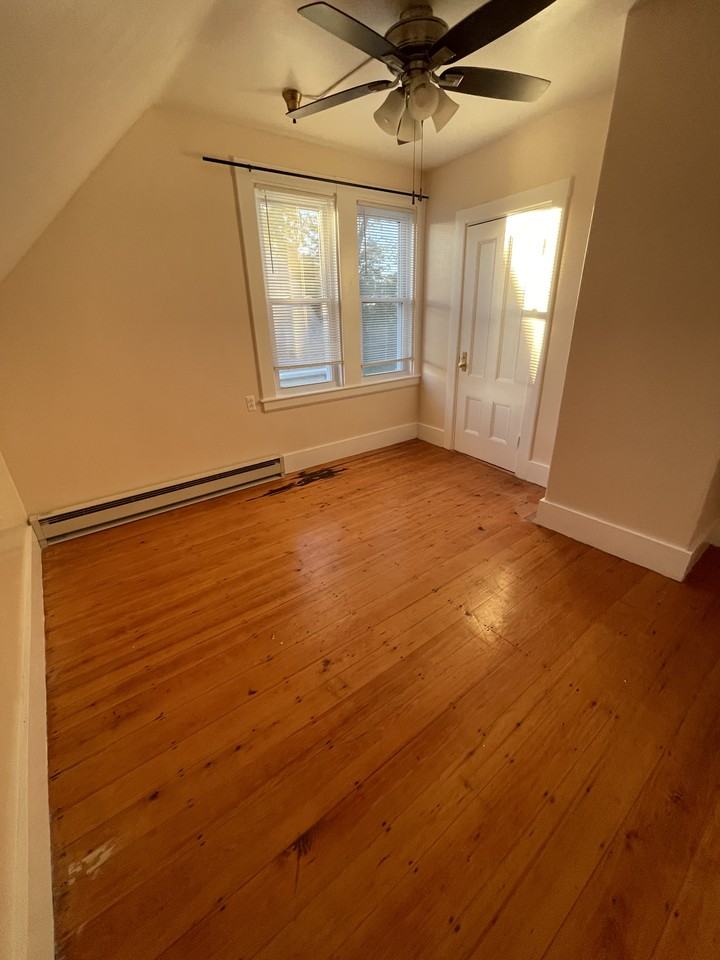 74 Sharon St #72 - Photo 7 of 18